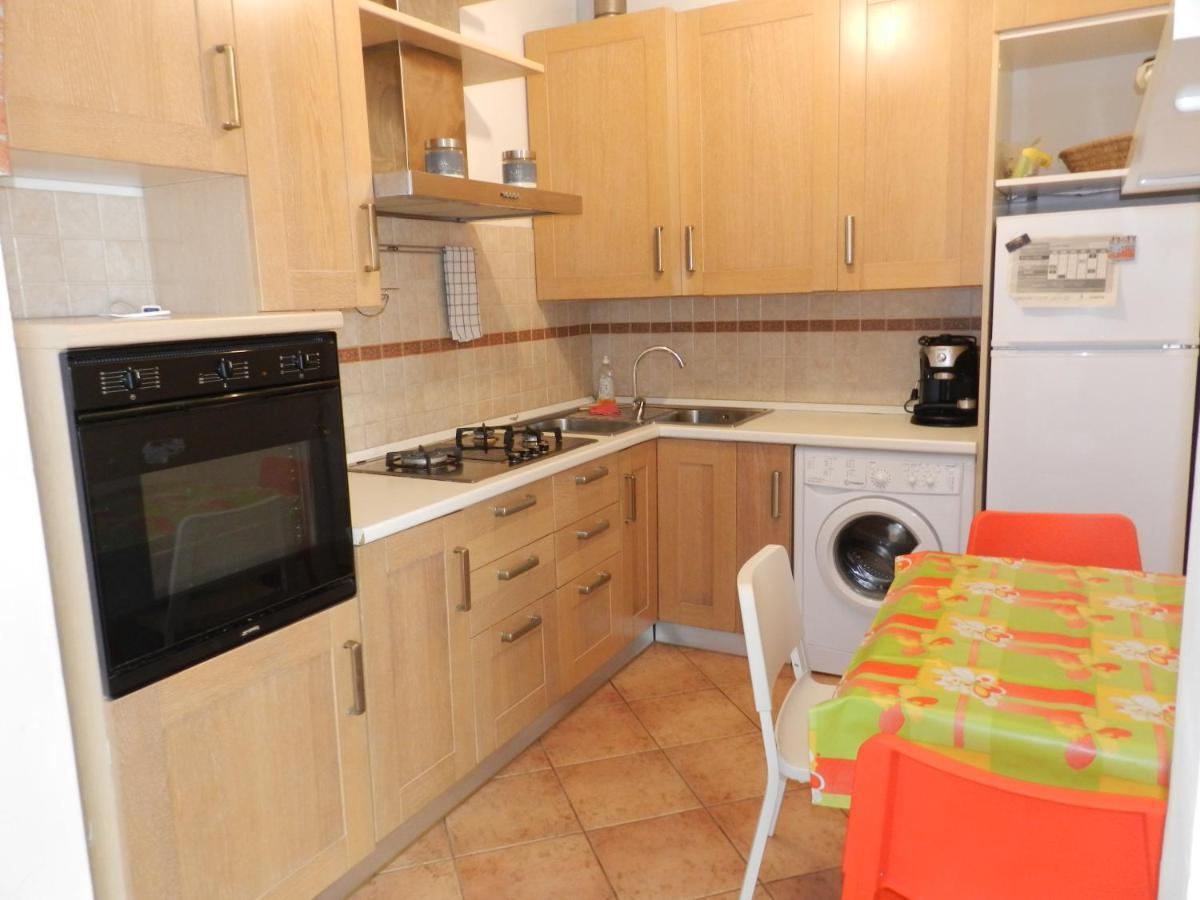 ליבורנו Eremomarino Apartment מראה חיצוני תמונה