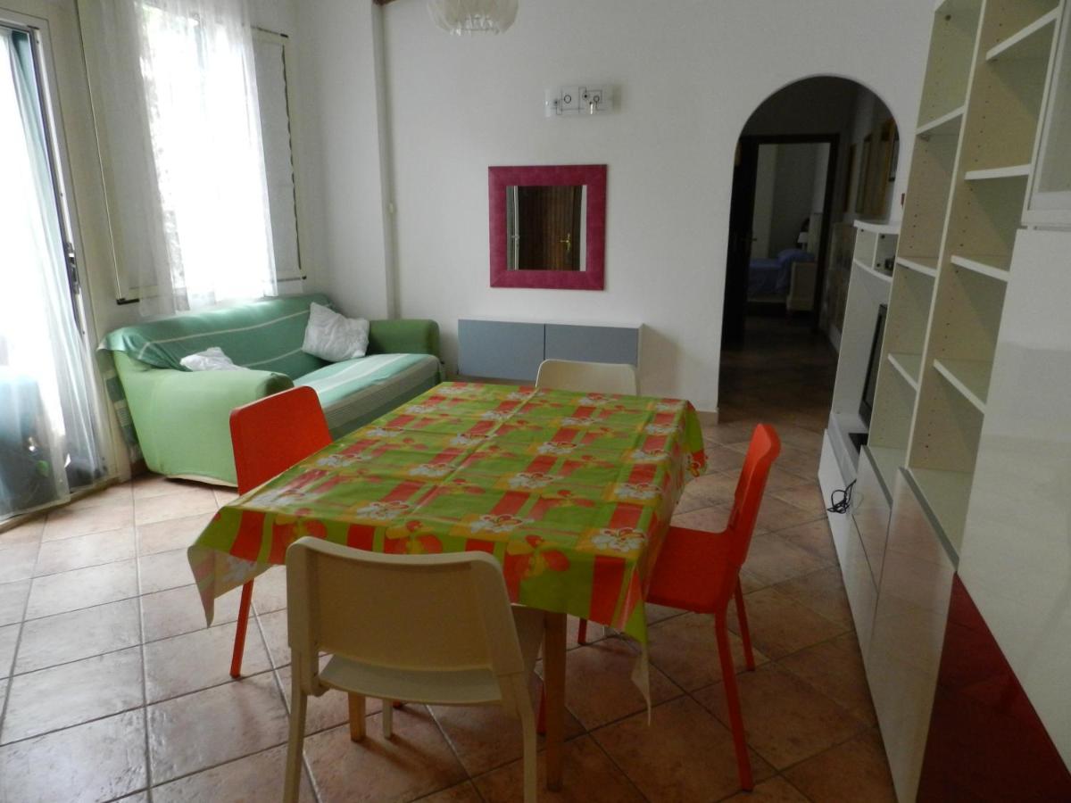 ליבורנו Eremomarino Apartment מראה חיצוני תמונה