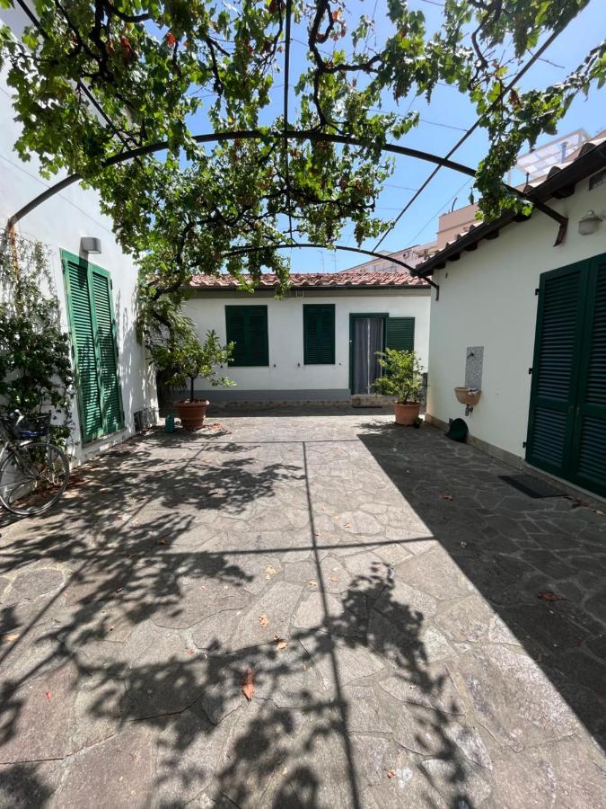 ליבורנו Eremomarino Apartment מראה חיצוני תמונה