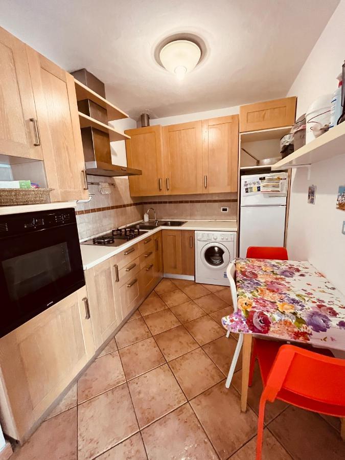 ליבורנו Eremomarino Apartment מראה חיצוני תמונה