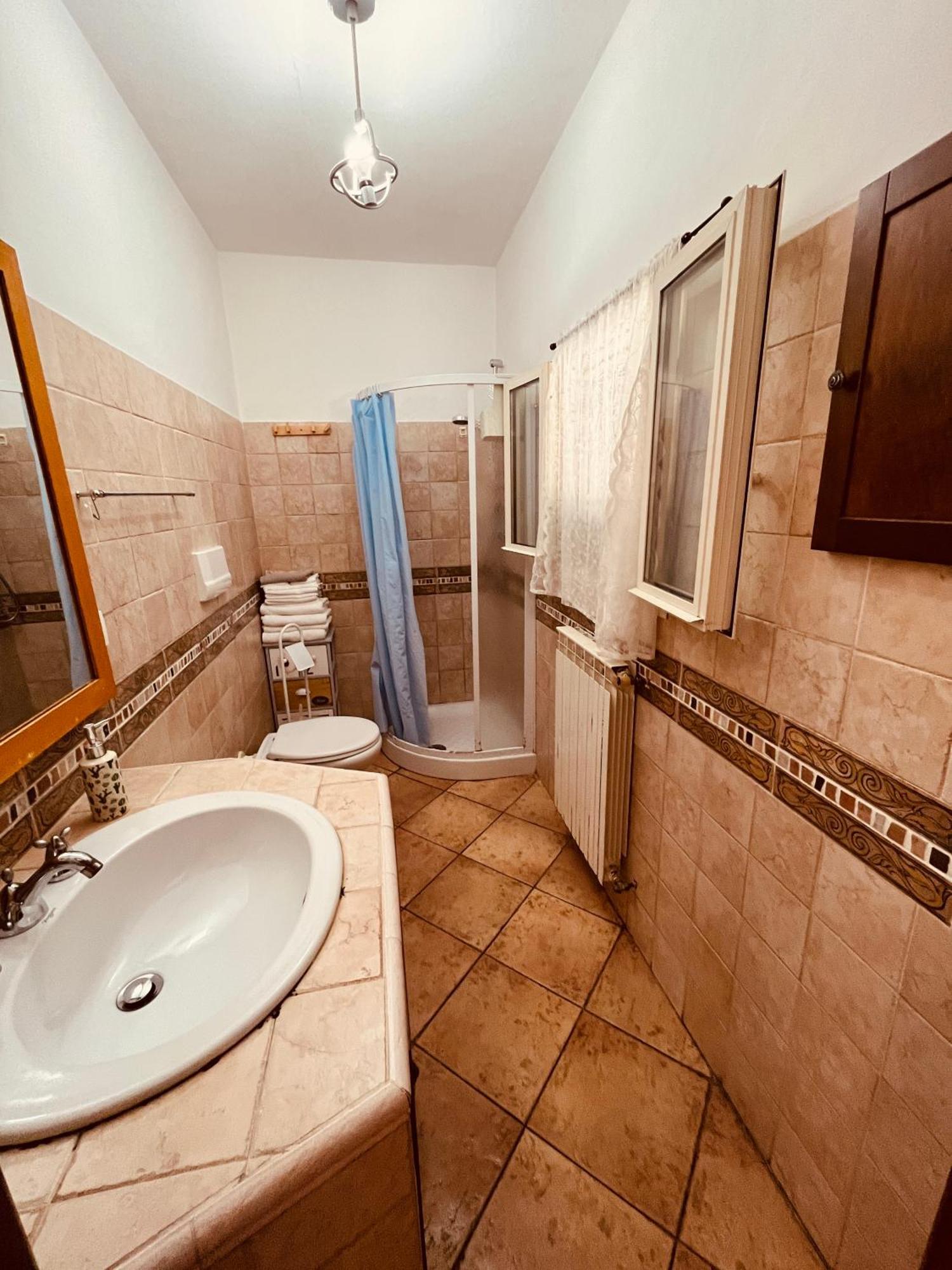 ליבורנו Eremomarino Apartment מראה חיצוני תמונה