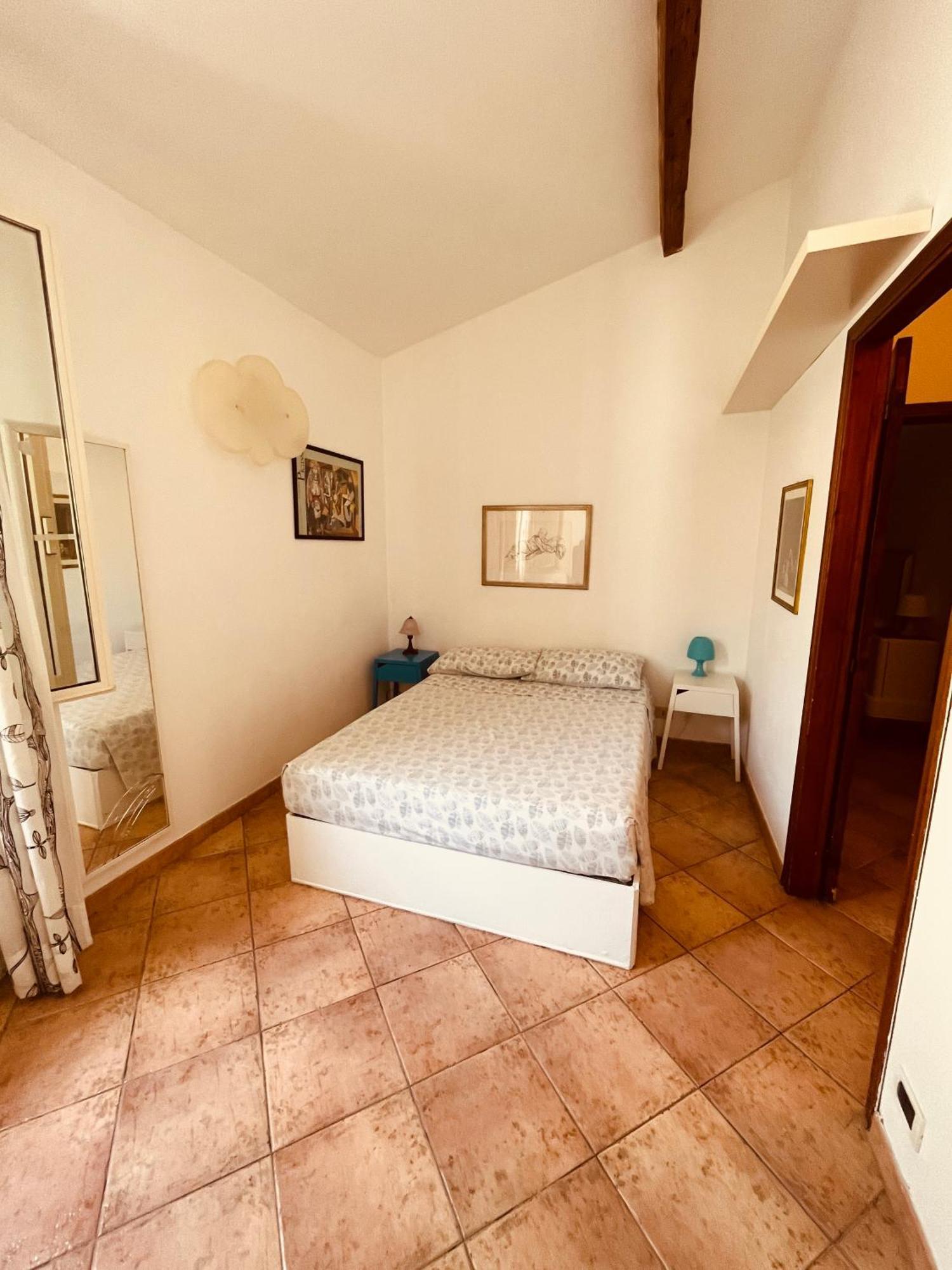 ליבורנו Eremomarino Apartment מראה חיצוני תמונה